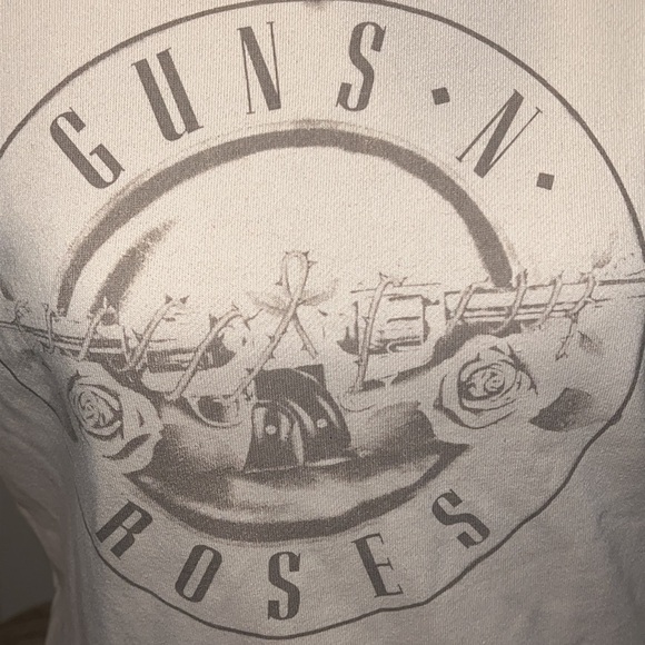 GUNS N’ ROSES cream sweatshirt Sz XS - Picture 2 of 6